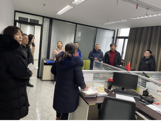 集团领导新春走访拜年