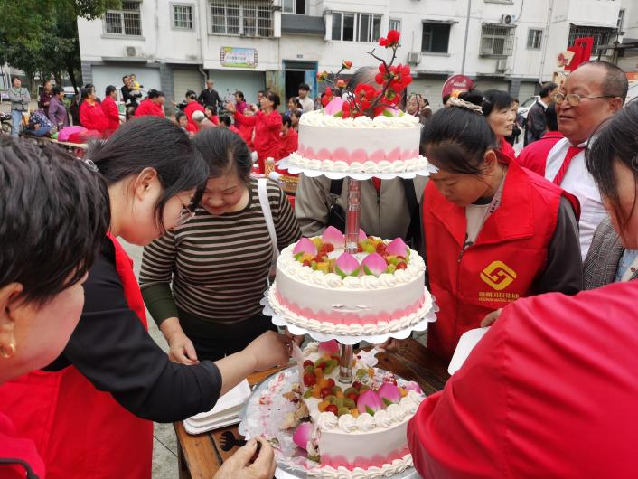 深耕红色物业“暖心田”  奏响为民服务“幸福曲”